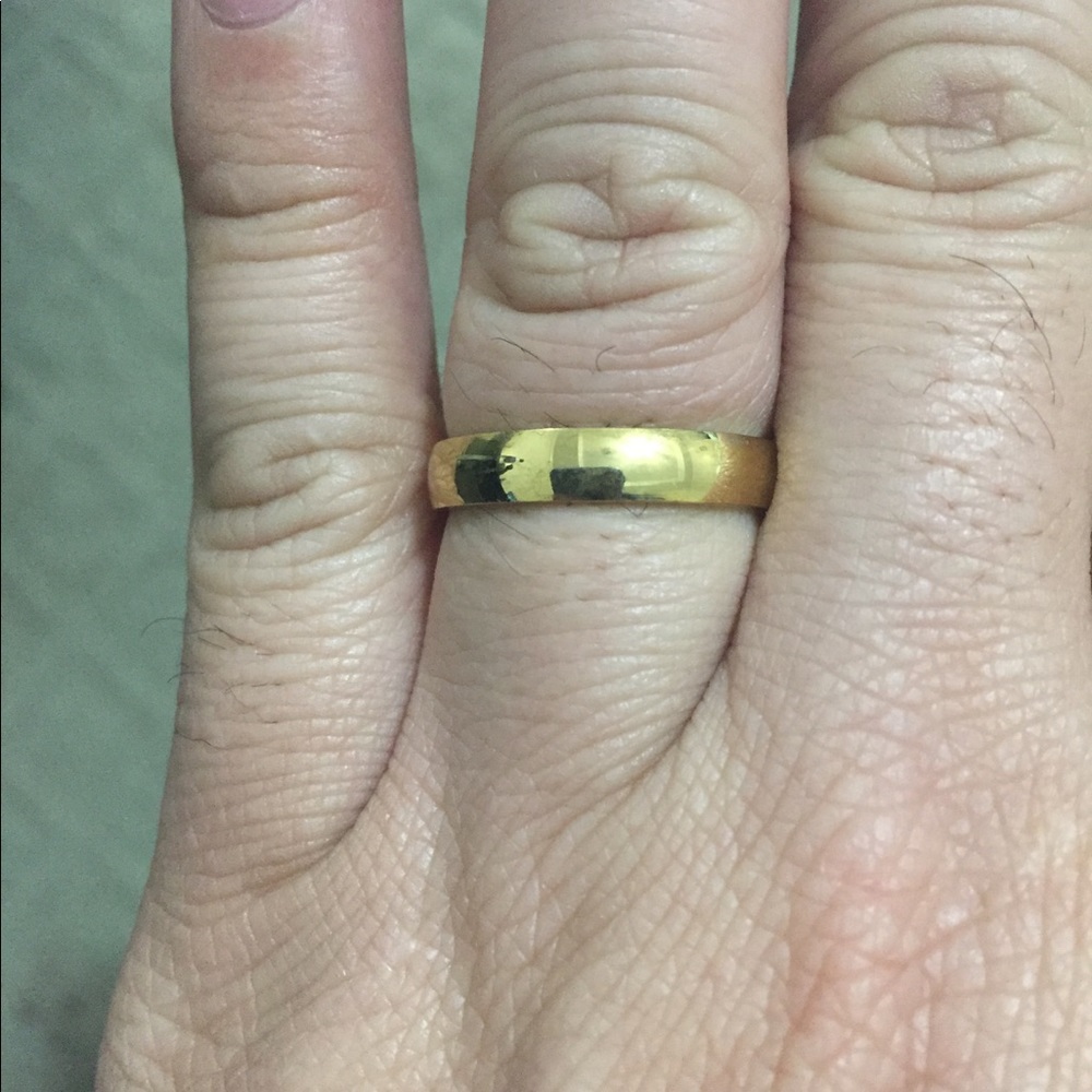 4mm Plain Gold Stainless Steel Ring - Picture 6 of 6